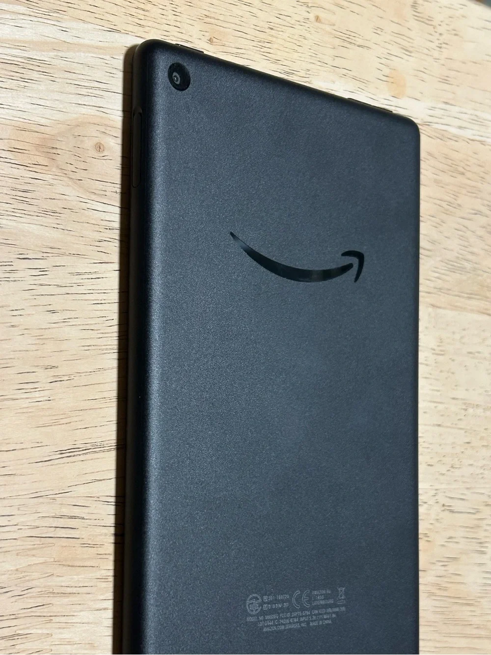 Amazon Fire‎ 7 Tablet Black 9th Generation Model M8S26G 7 inch Display C2 w/case